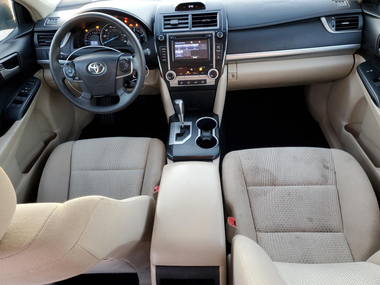 2014 Toyota Camry - Image 8