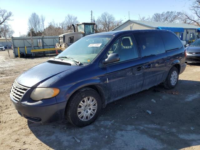 2005 Chrysler Town & Country Lx იყიდება Wichita-ში, KS - All Over