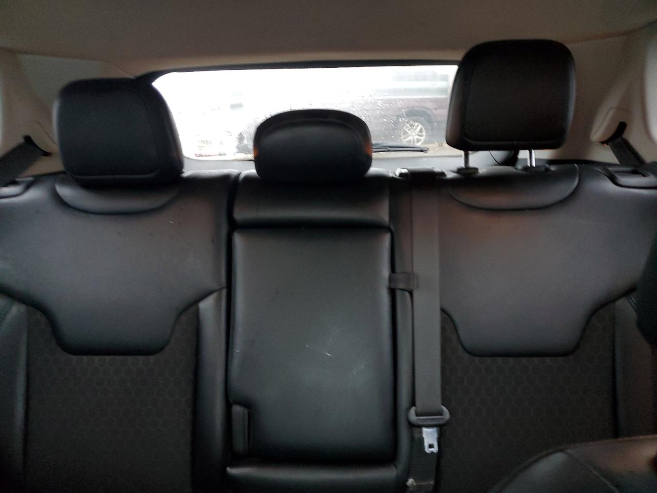 2020 Jeep Compass - Image 10