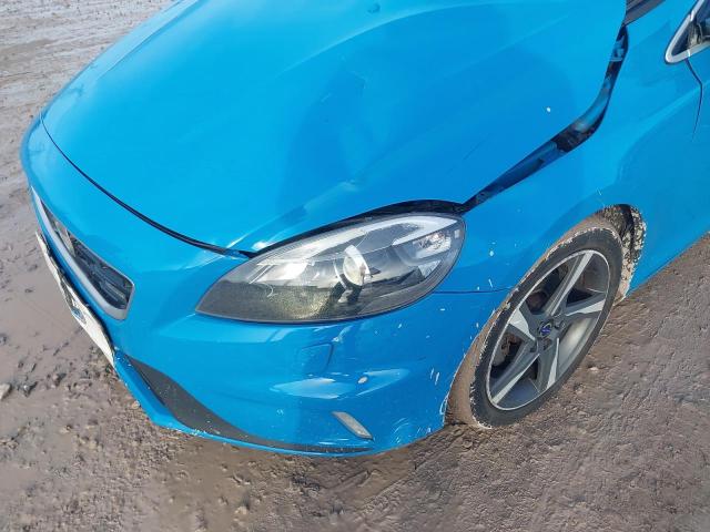 2013 VOLVO V40 D2 R DESIGN LUX NAV 5DR