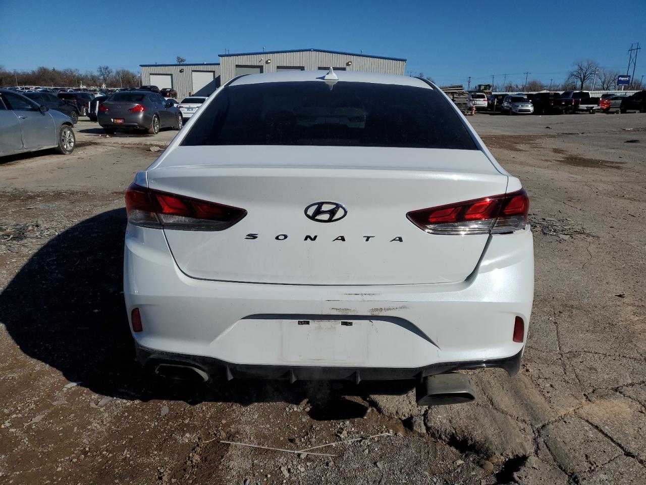 2018 Hyundai Sonata - Image 6