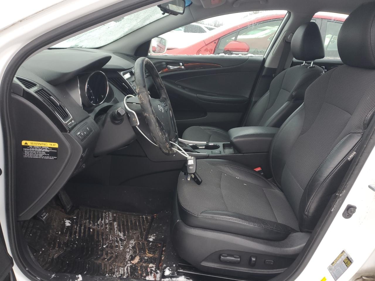 2014 Hyundai Sonata - Image 7