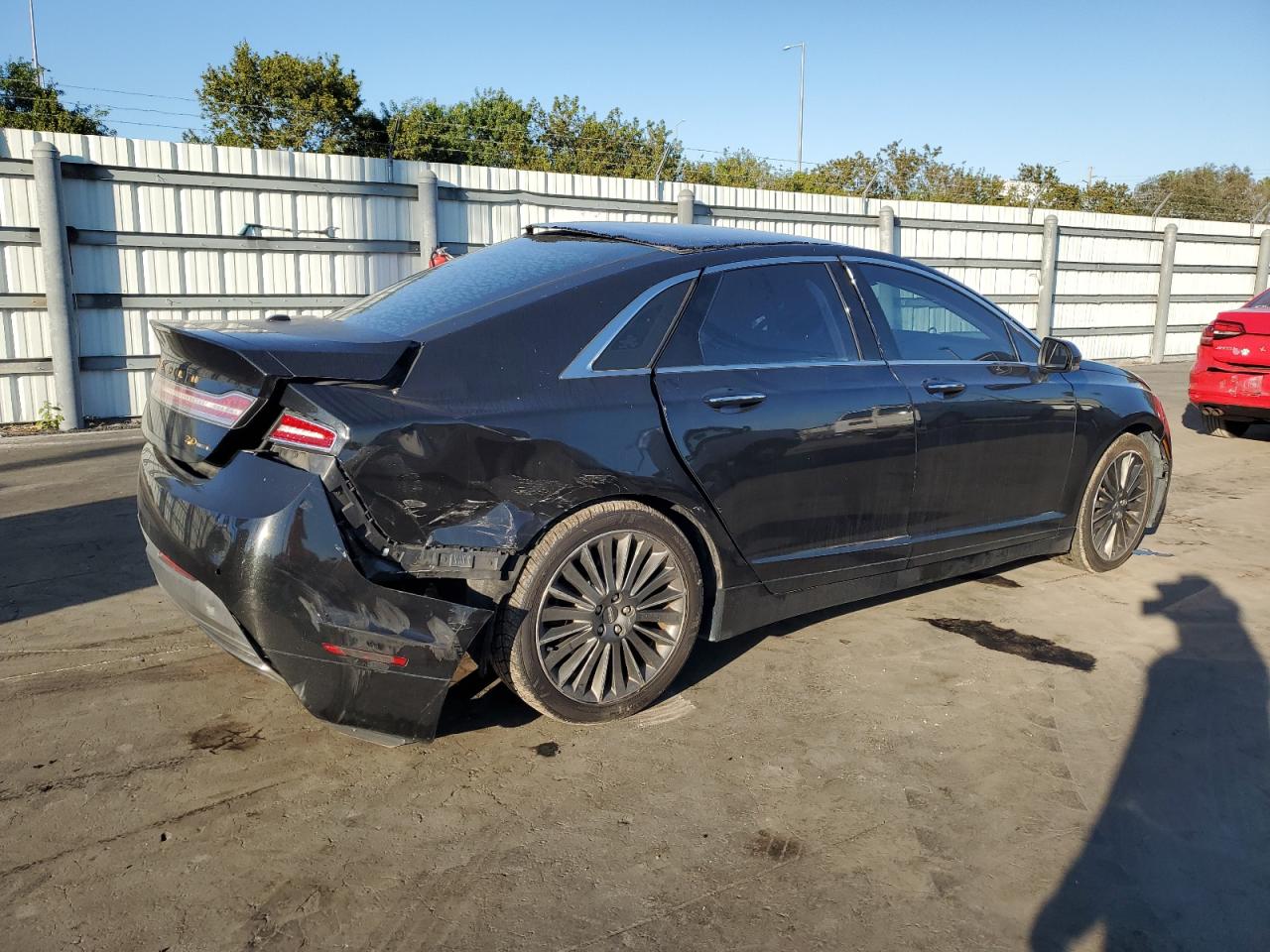 2015 Lincoln MKZ - Image 3