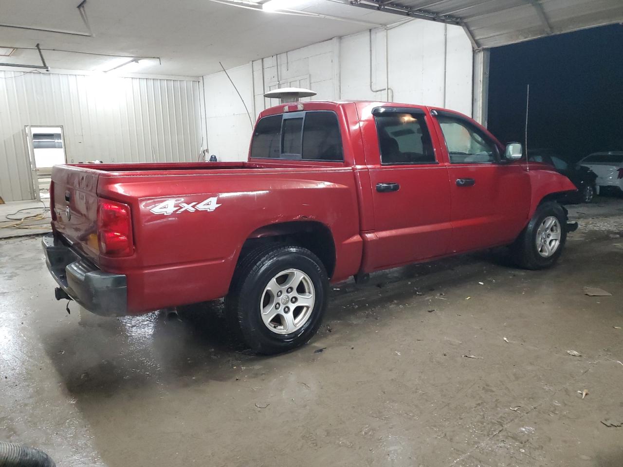 2006 Dodge Dakota - Image 3