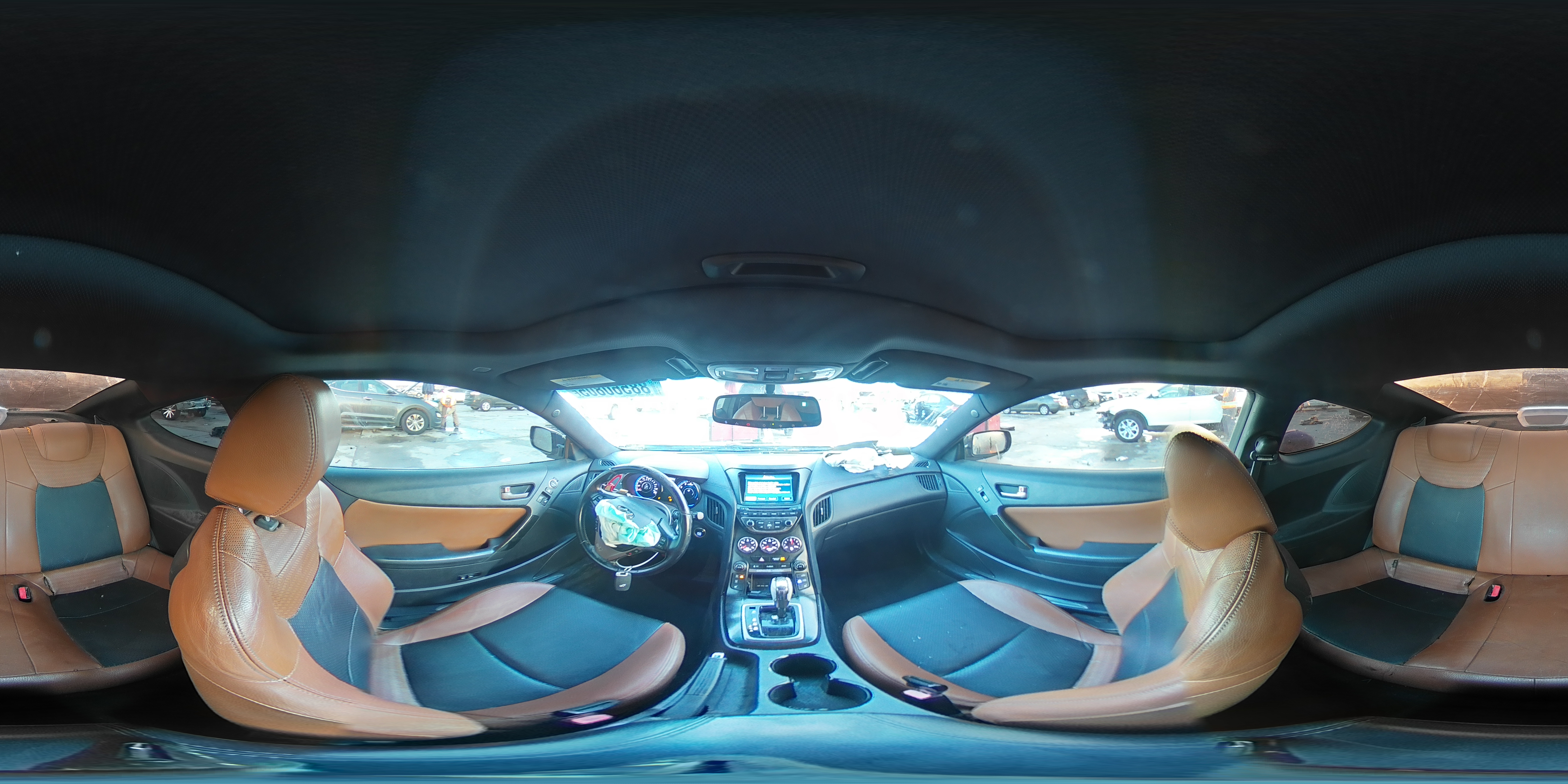 2013 Hyundai Genesis - Image 14