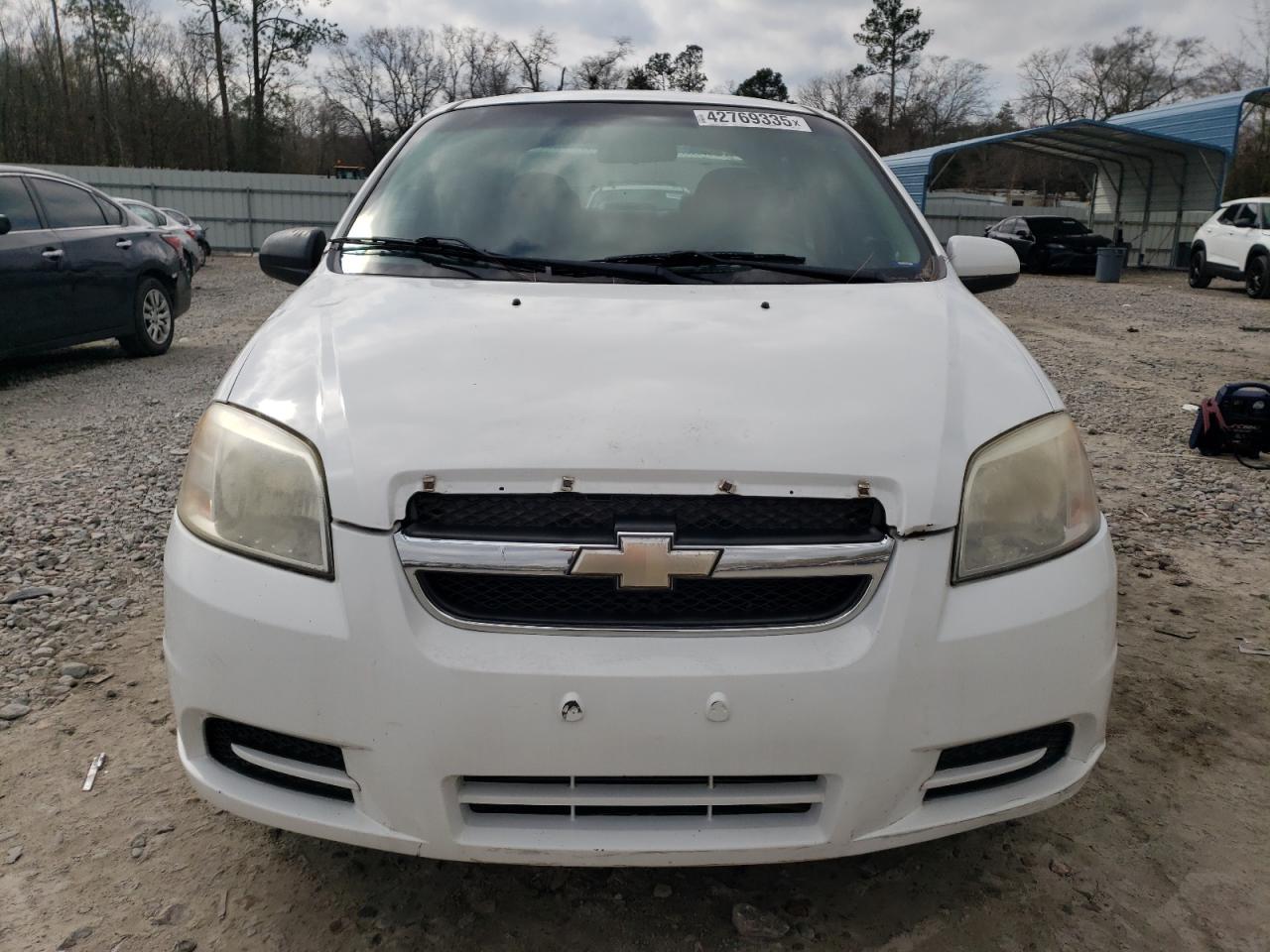 2011 Chevrolet Aveo - Image 5