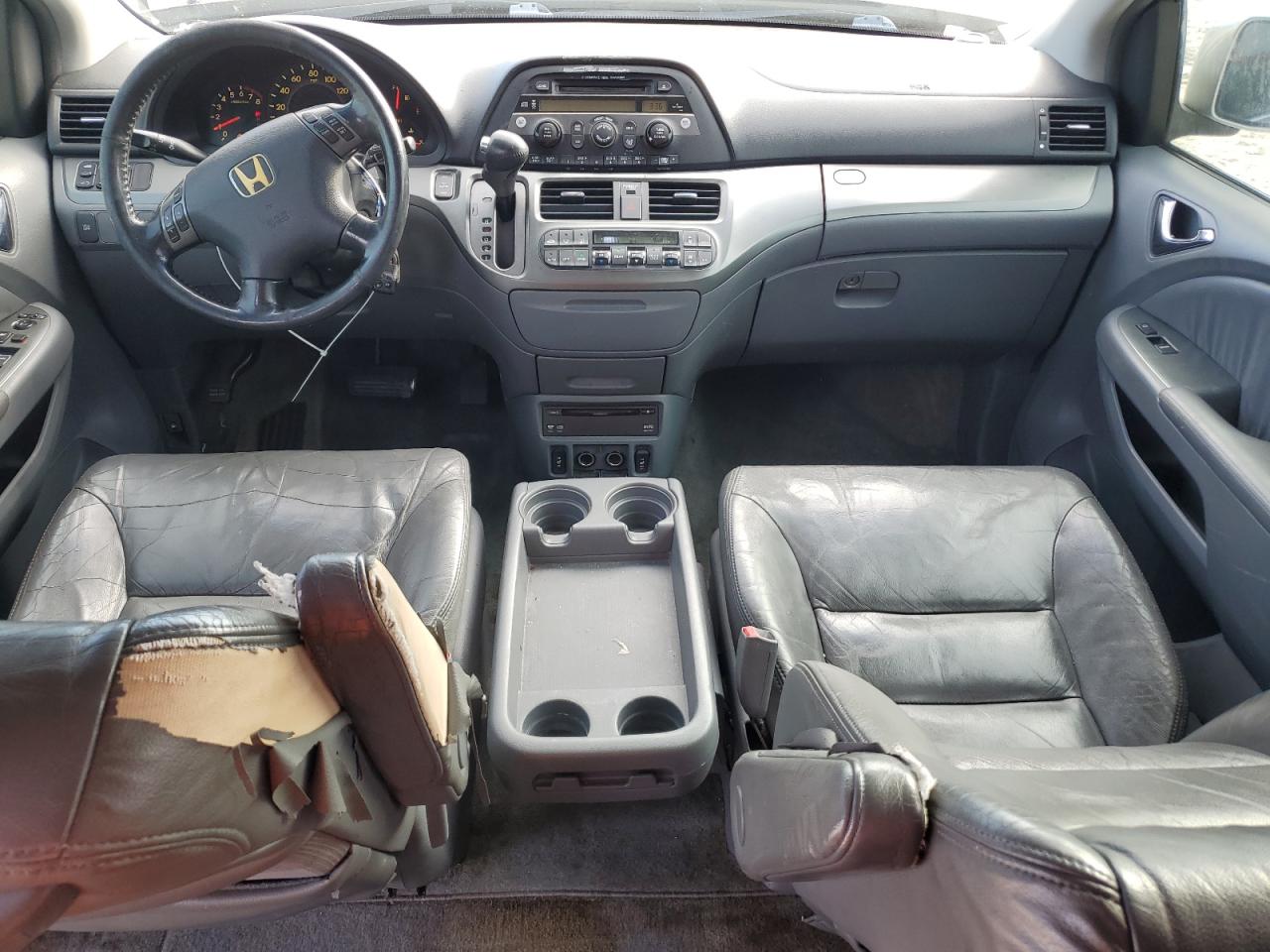 2006 Honda Odyssey - Image 8