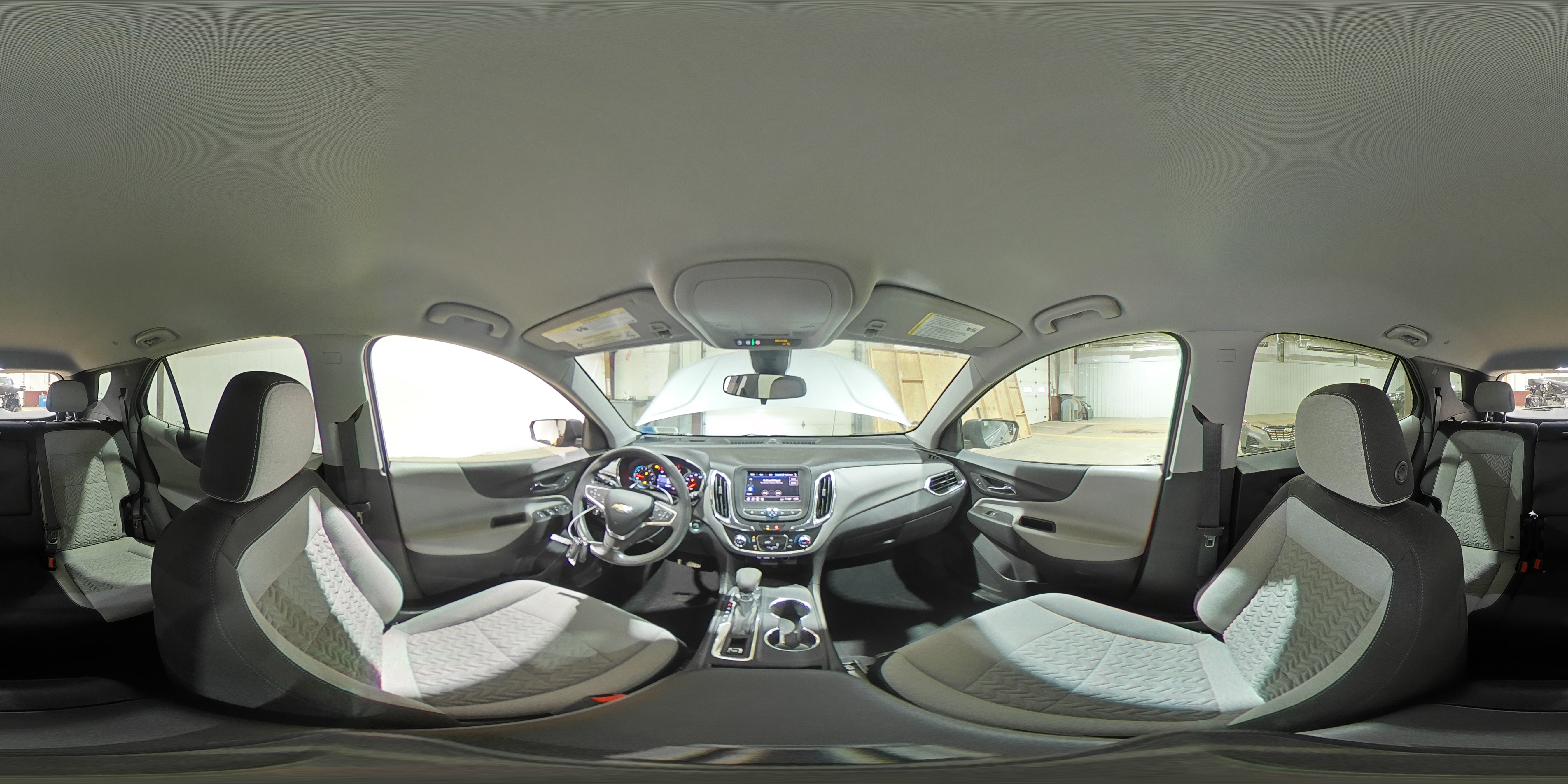 2023 Chevrolet Equinox - Image 16