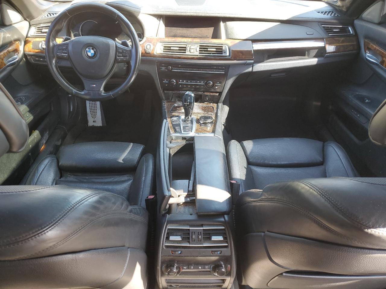 VIN WBAYE8C53FD782173 2015 BMW 7 SERIES no.8