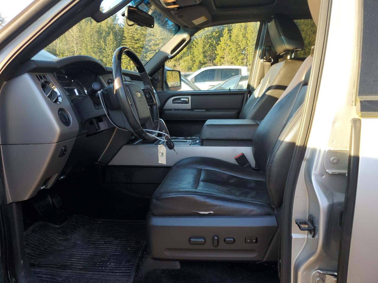 2011 Ford Expedition - Image 7