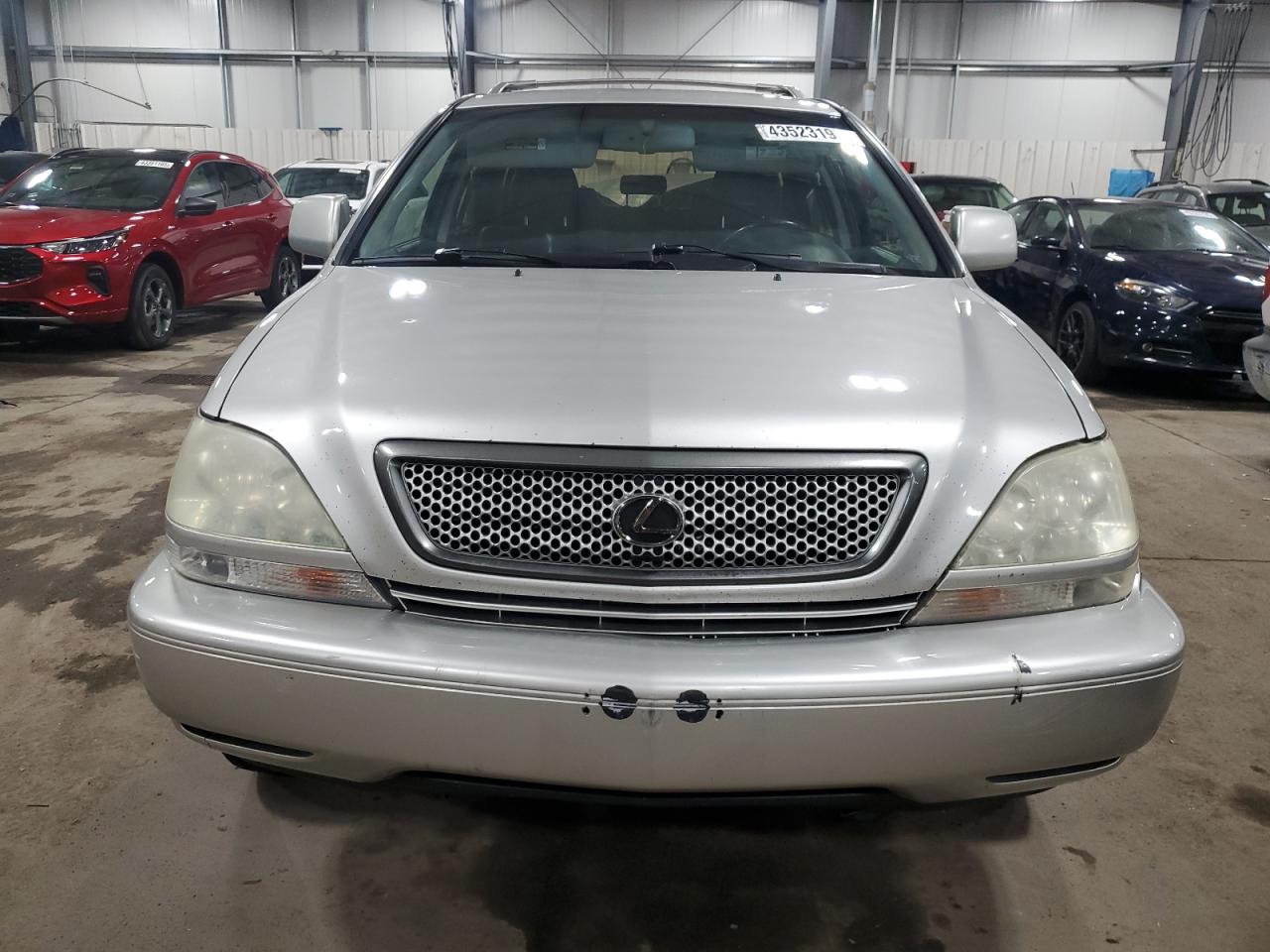 2001 Lexus RX - Image 5