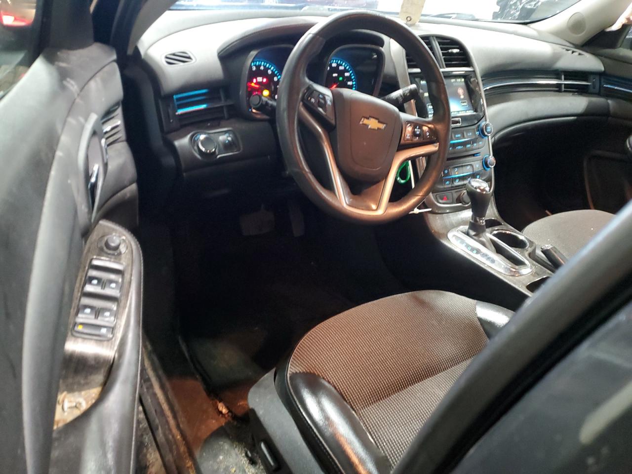2015 Chevrolet Malibu - Image 8