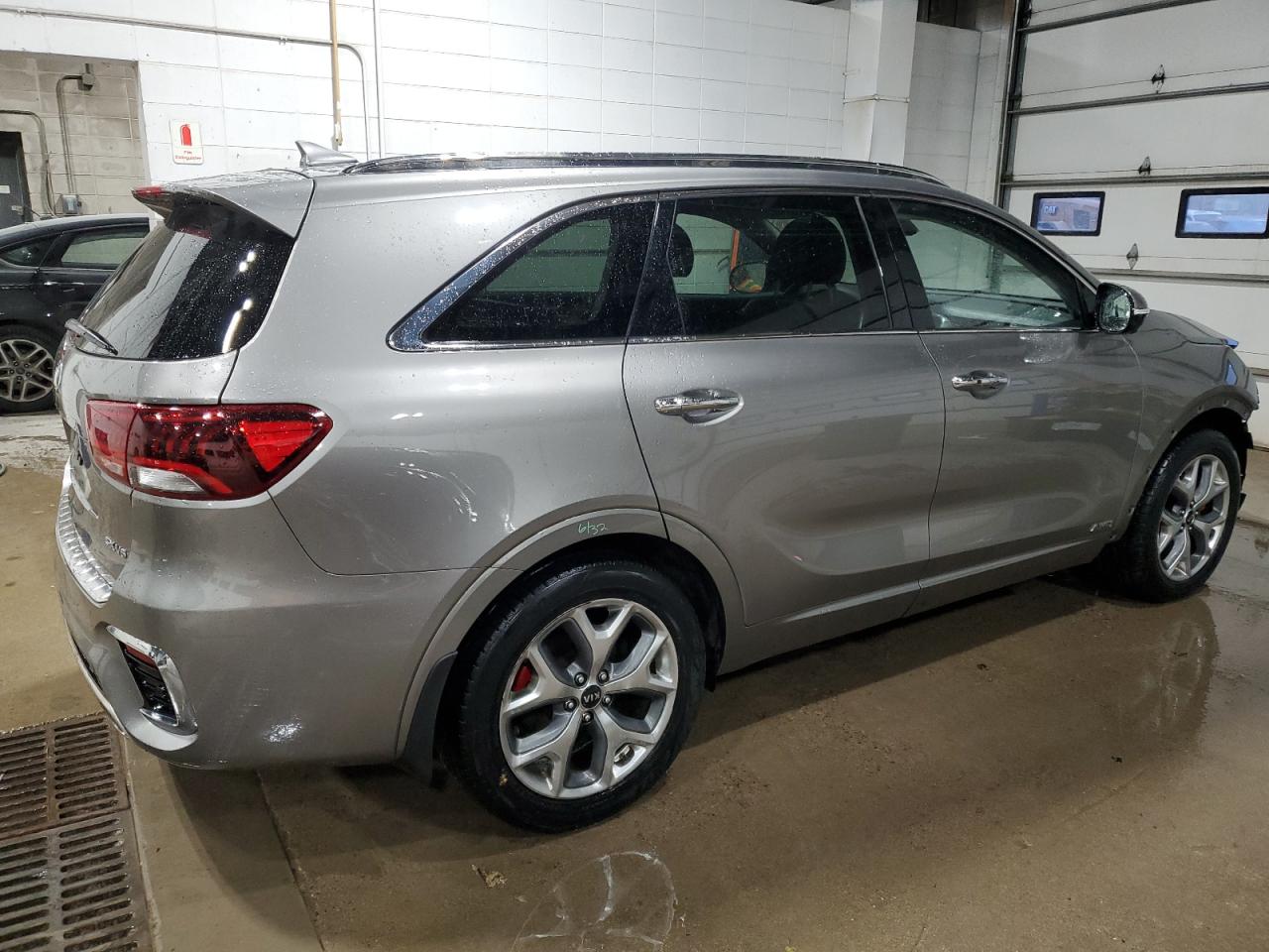 2019 Kia Sorento - Image 3