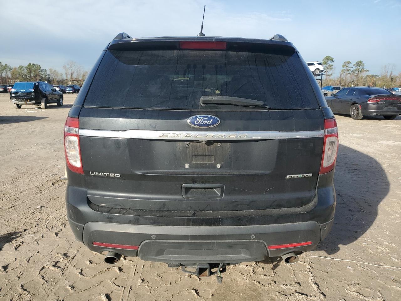 2015 Ford Explorer - Image 6