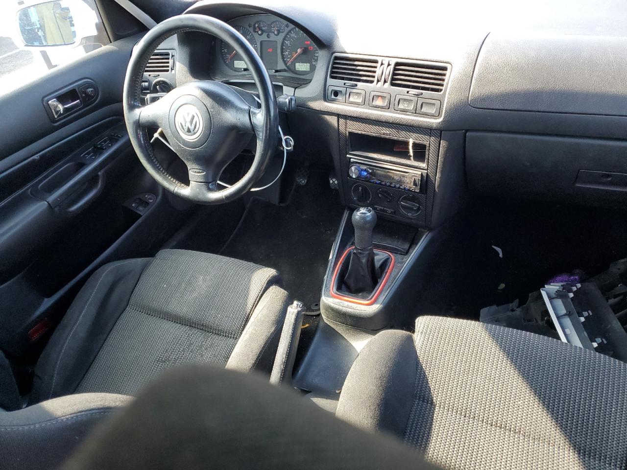 2001 Volkswagen Jetta - Image 8