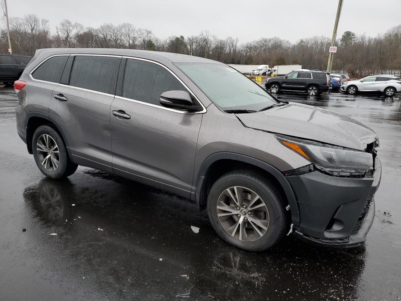 5TDBZRFH2JS891911 TOYOTA HIGHLANDER 2018