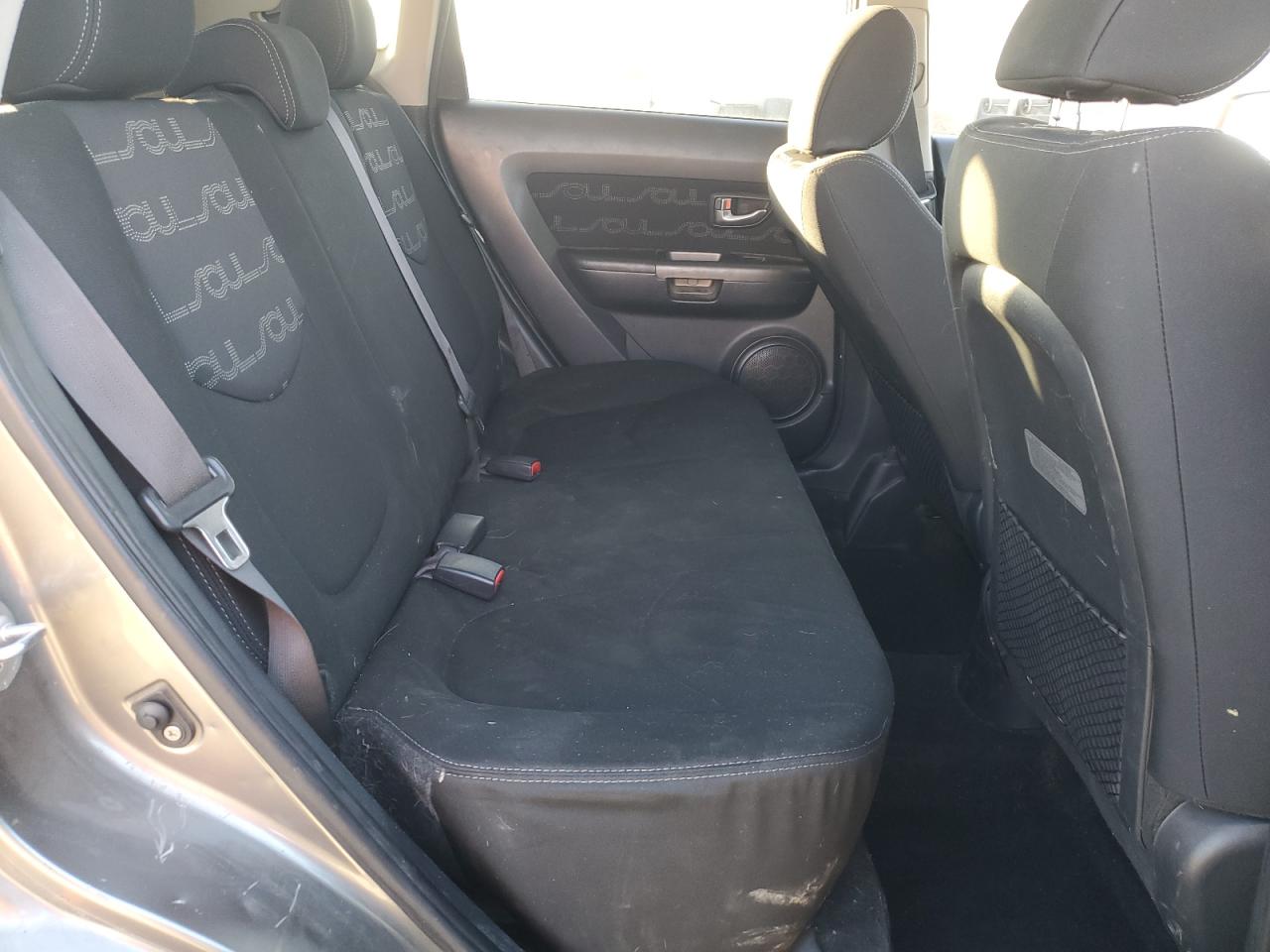 2013 Kia Soul - Image 11