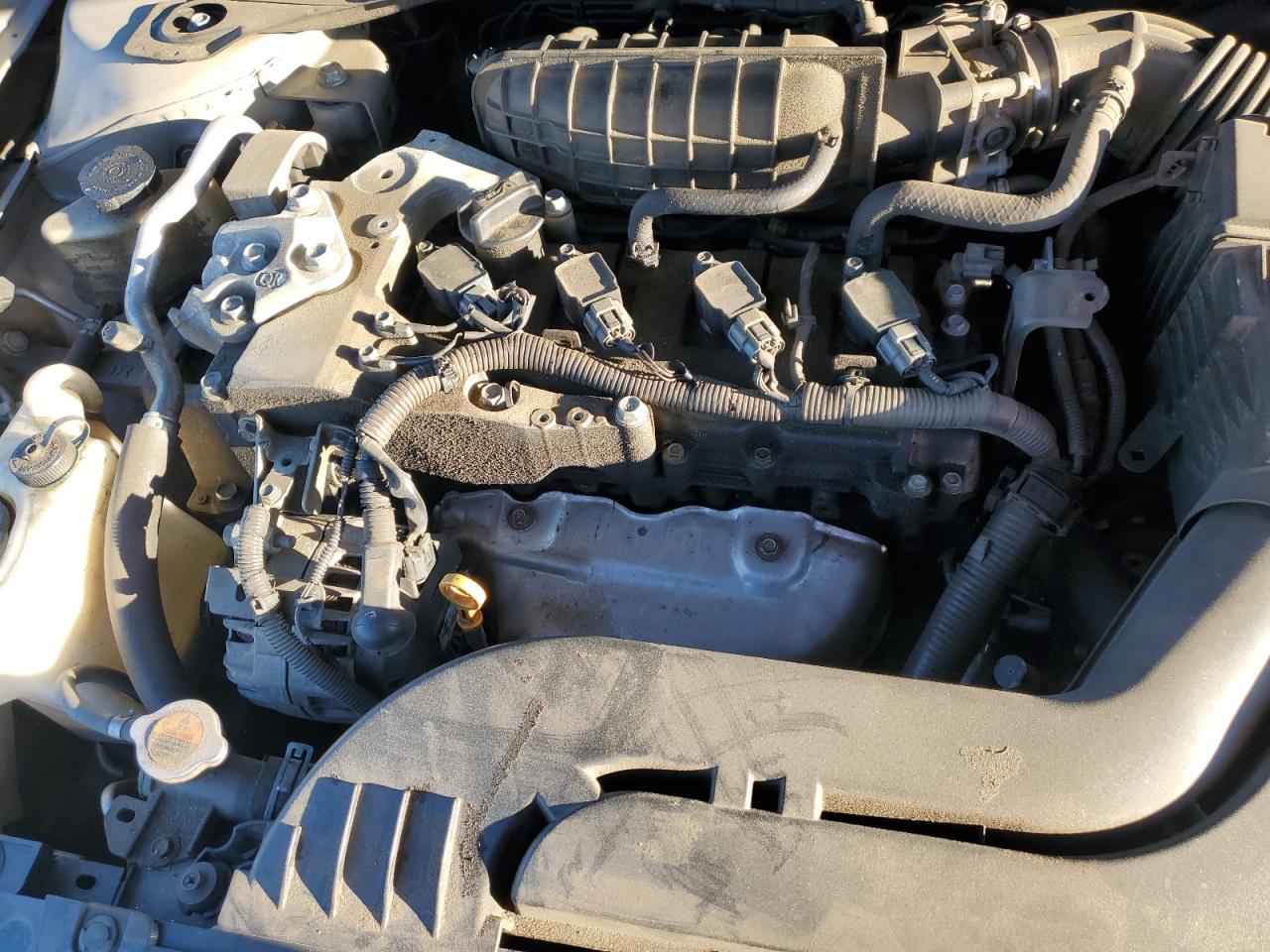 2010 Nissan Altima - Image 13