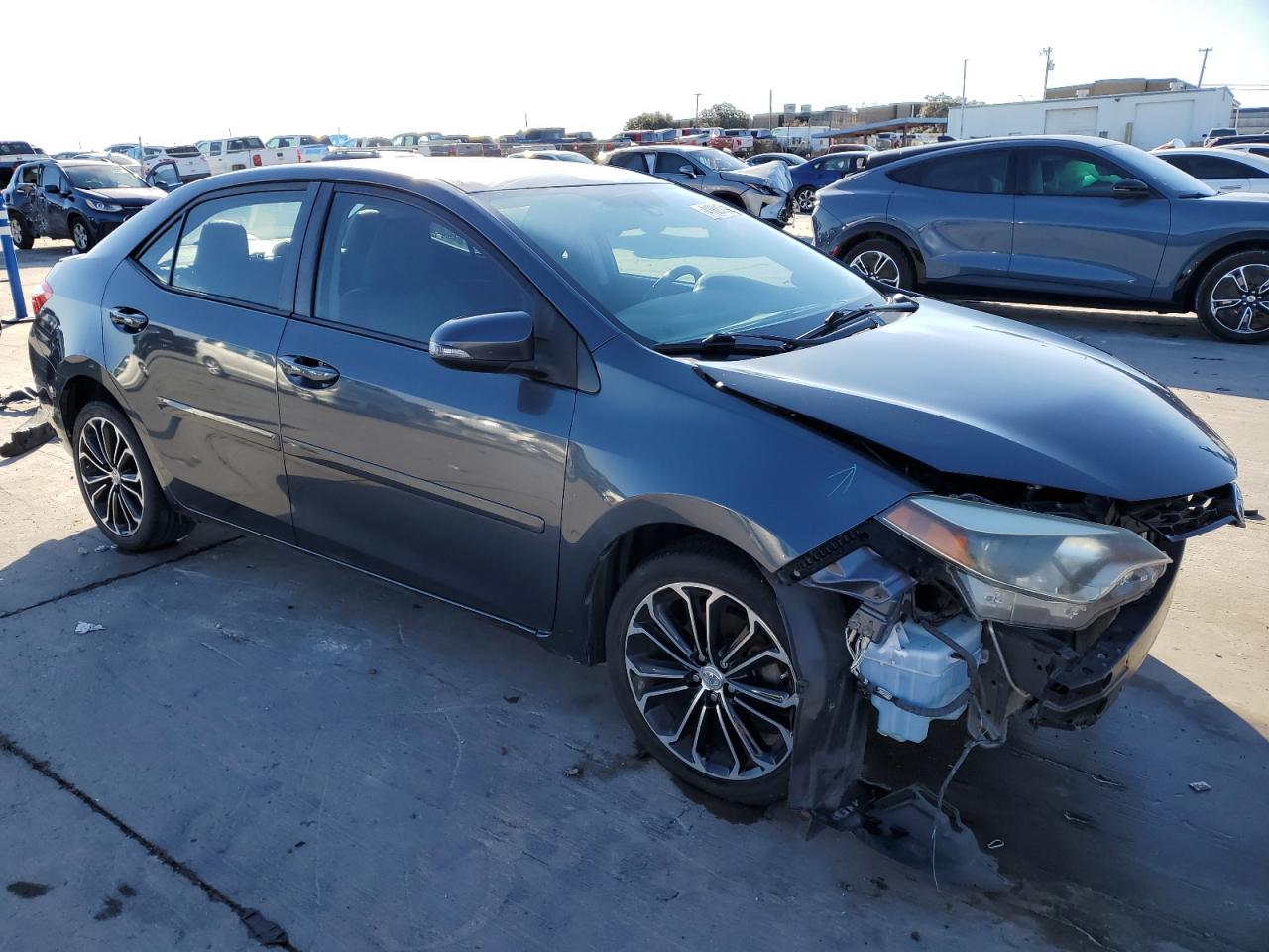 2015 Toyota Corolla - Image 4