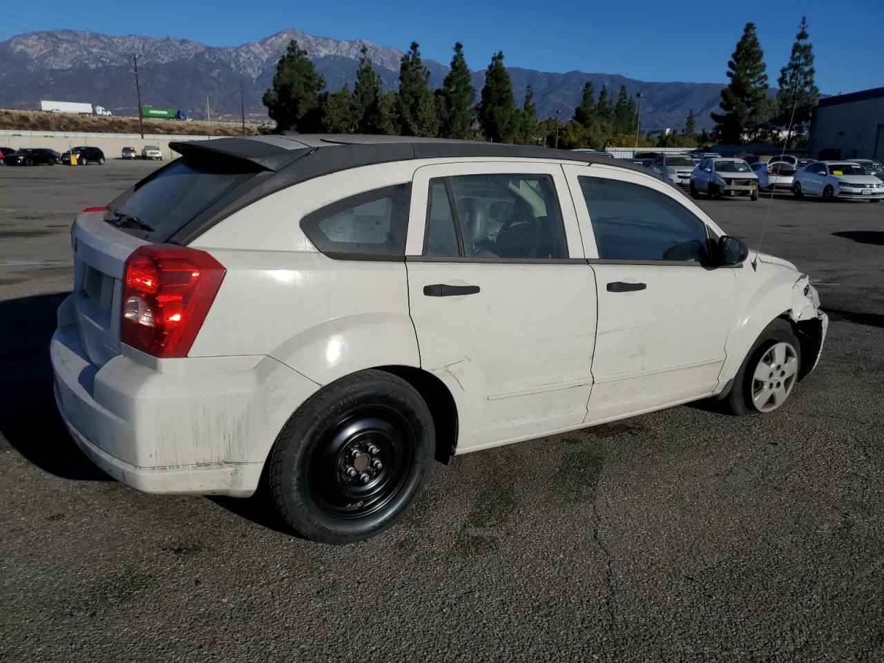 2007 Dodge Caliber - Image 3