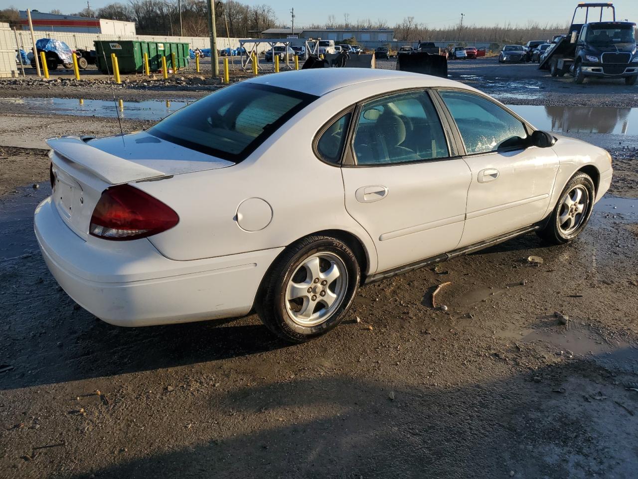 2006 Ford Taurus - Image 3