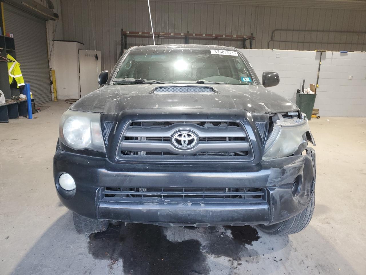 2010 Toyota Tacoma - Image 5