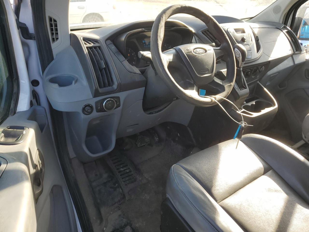 2016 Ford Transit - Image 8