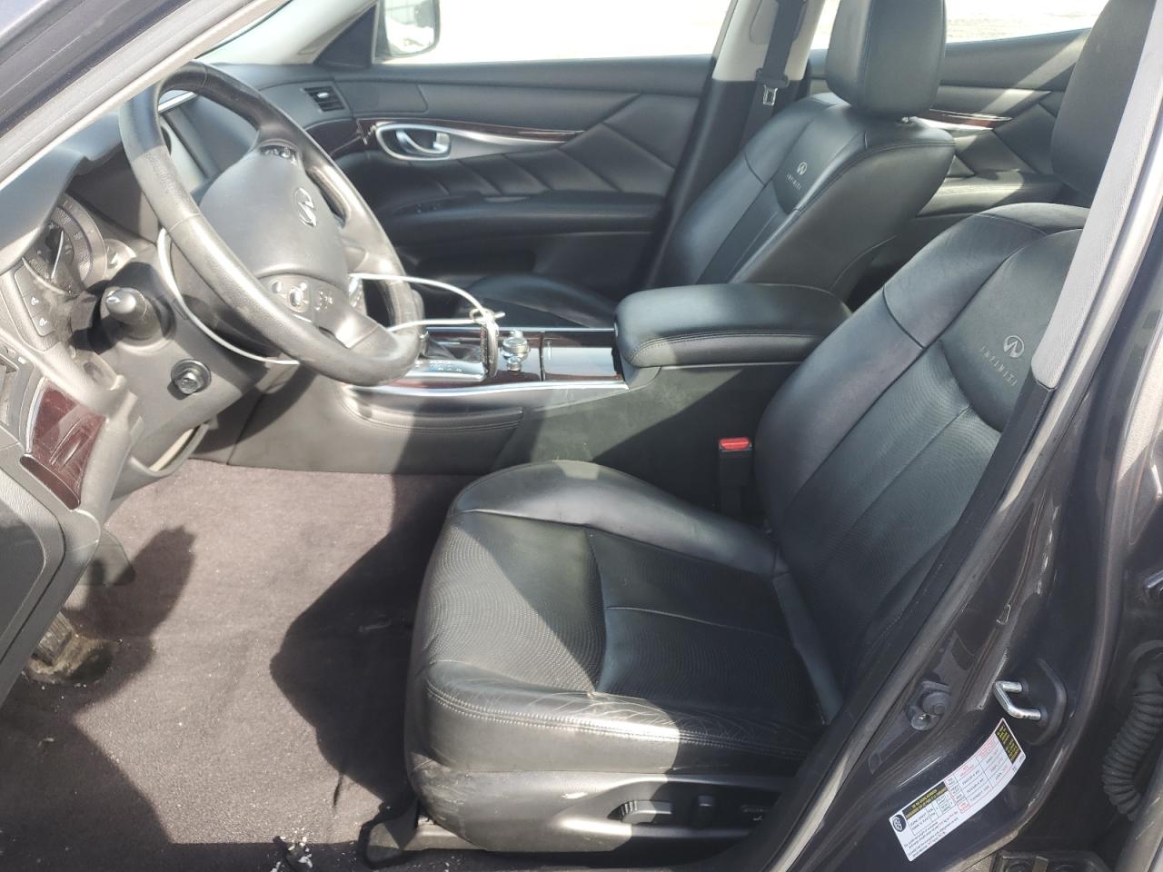 2013 Infiniti M - Image 7