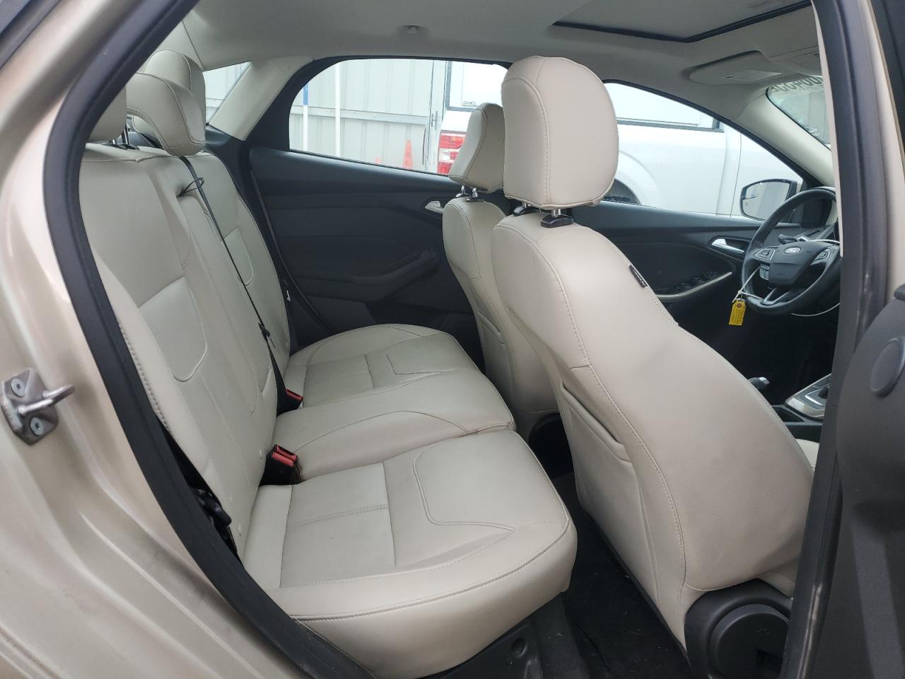 1FADP3J26JL250010 FORD FOCUS 2018