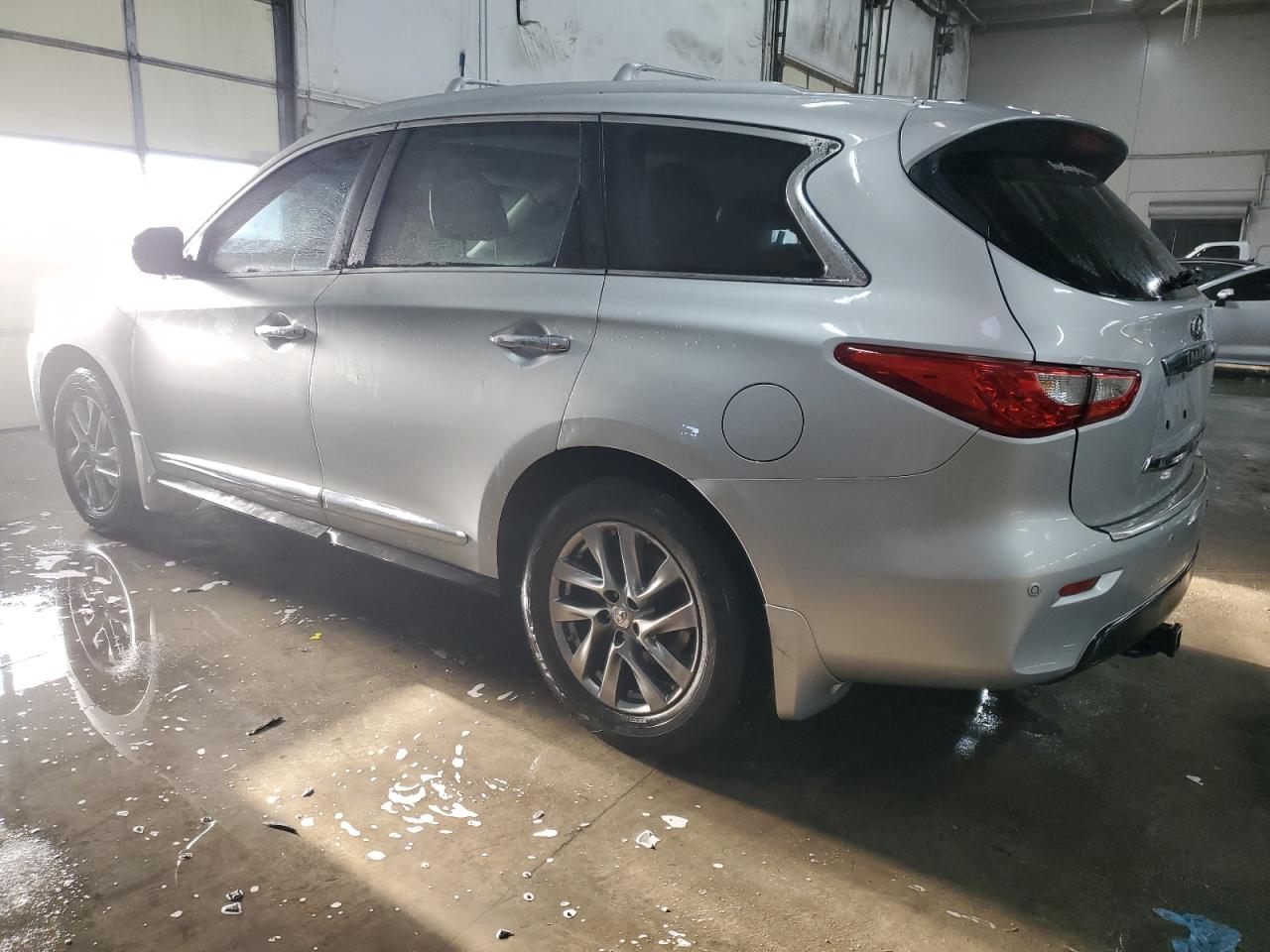 2013 Infiniti JX - Image 2