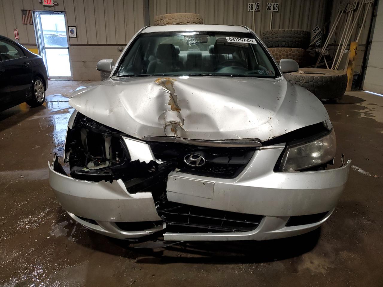 2008 Hyundai Sonata - Image 5