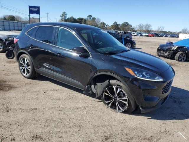  FORD ESCAPE 2021 Черный