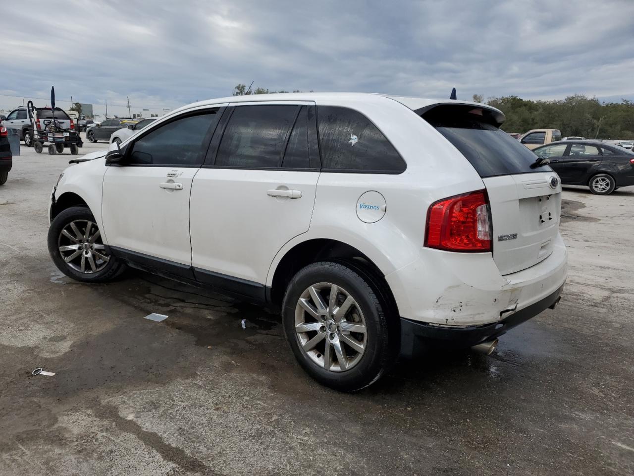 2014 Ford Edge - Image 2