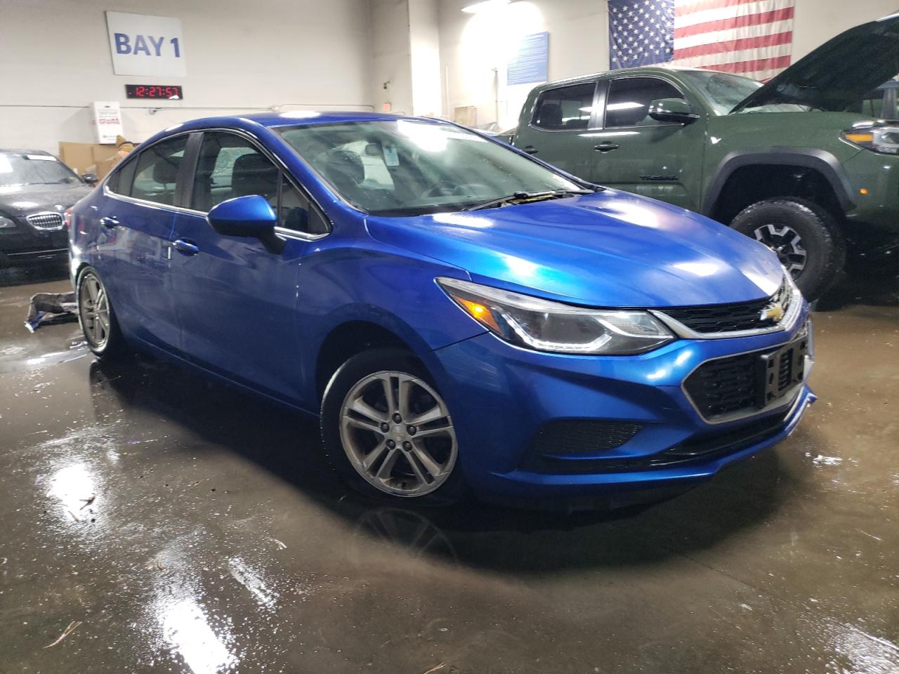 2016 Chevrolet Cruze - Image 4