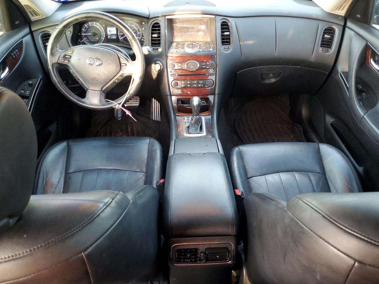 2017 Infiniti QX50 - Image 8