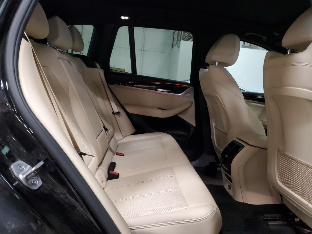 2022 BMW X3 - Image 11