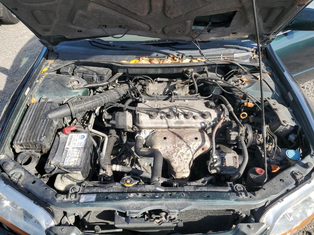 2000 Honda Accord - Image 11