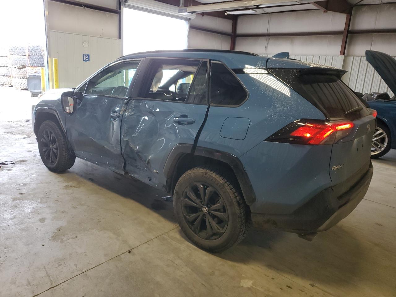 4T3T6RFV4NU097550 TOYOTA RAV4 2022