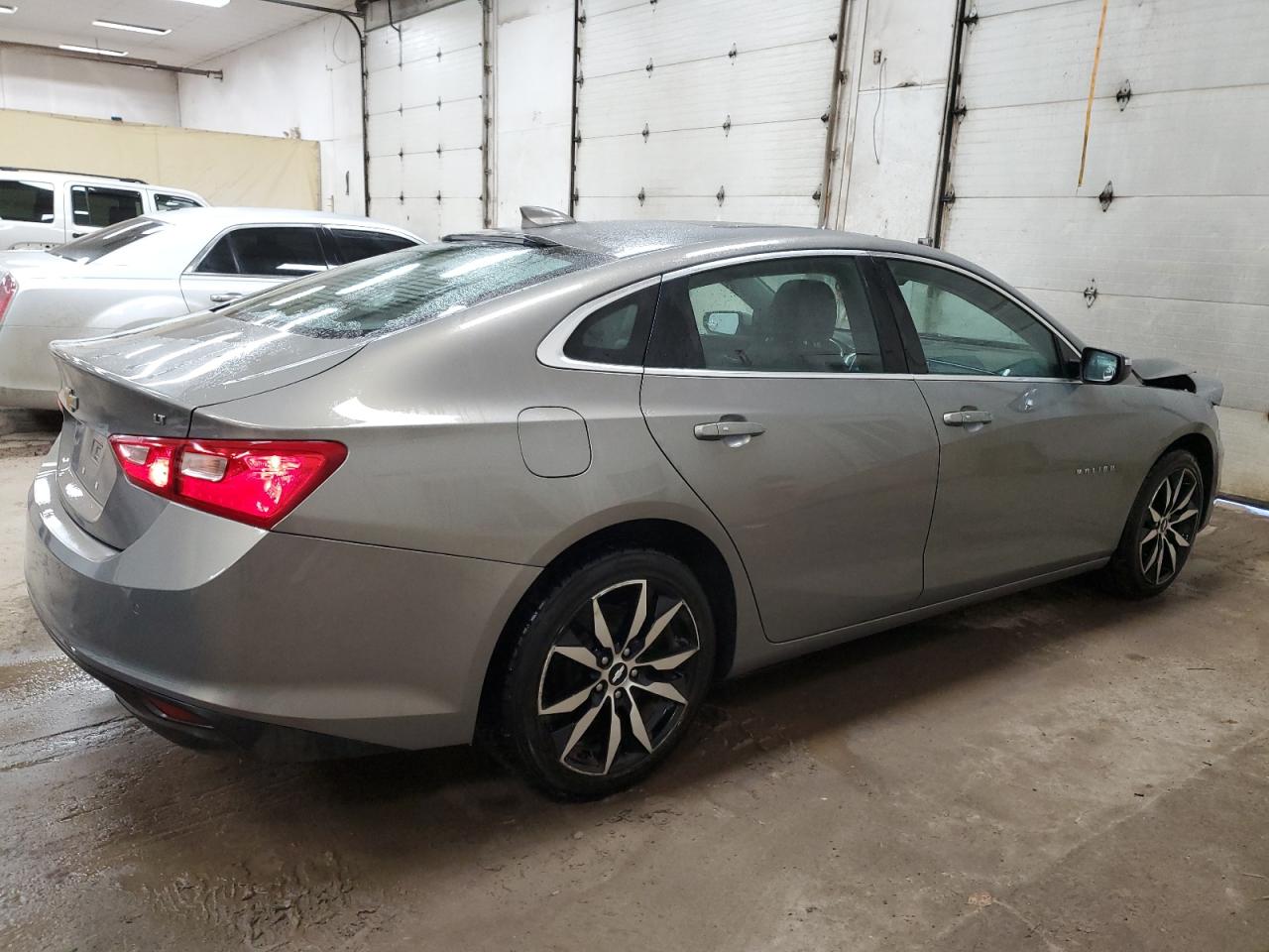 1G1ZD5ST5JF215414 CHEVROLET MALIBU 2018