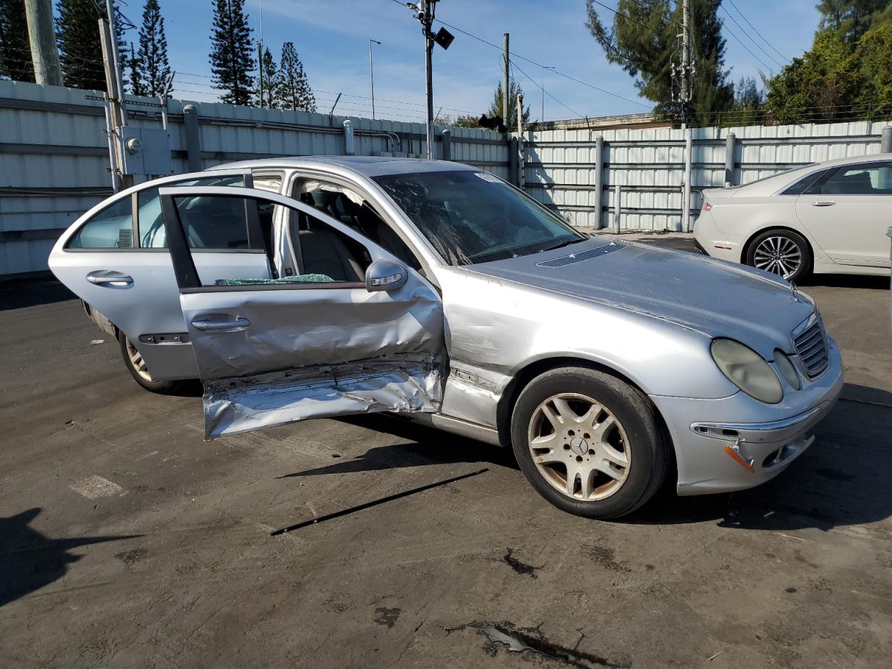 2005 Mercedes-Benz E-klasse - Image 4