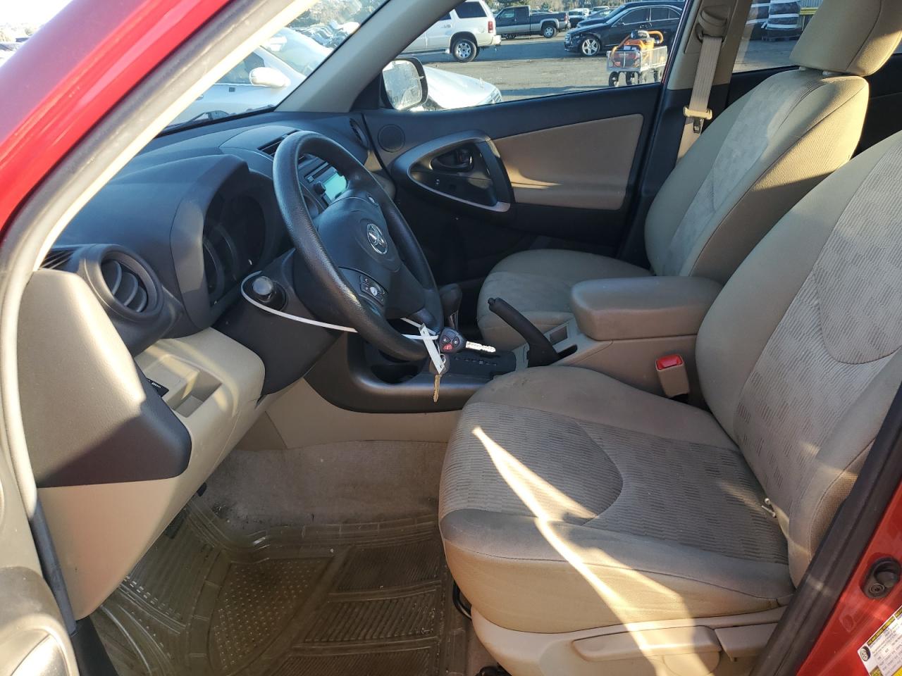 2012 Toyota RAV 4 - Image 7