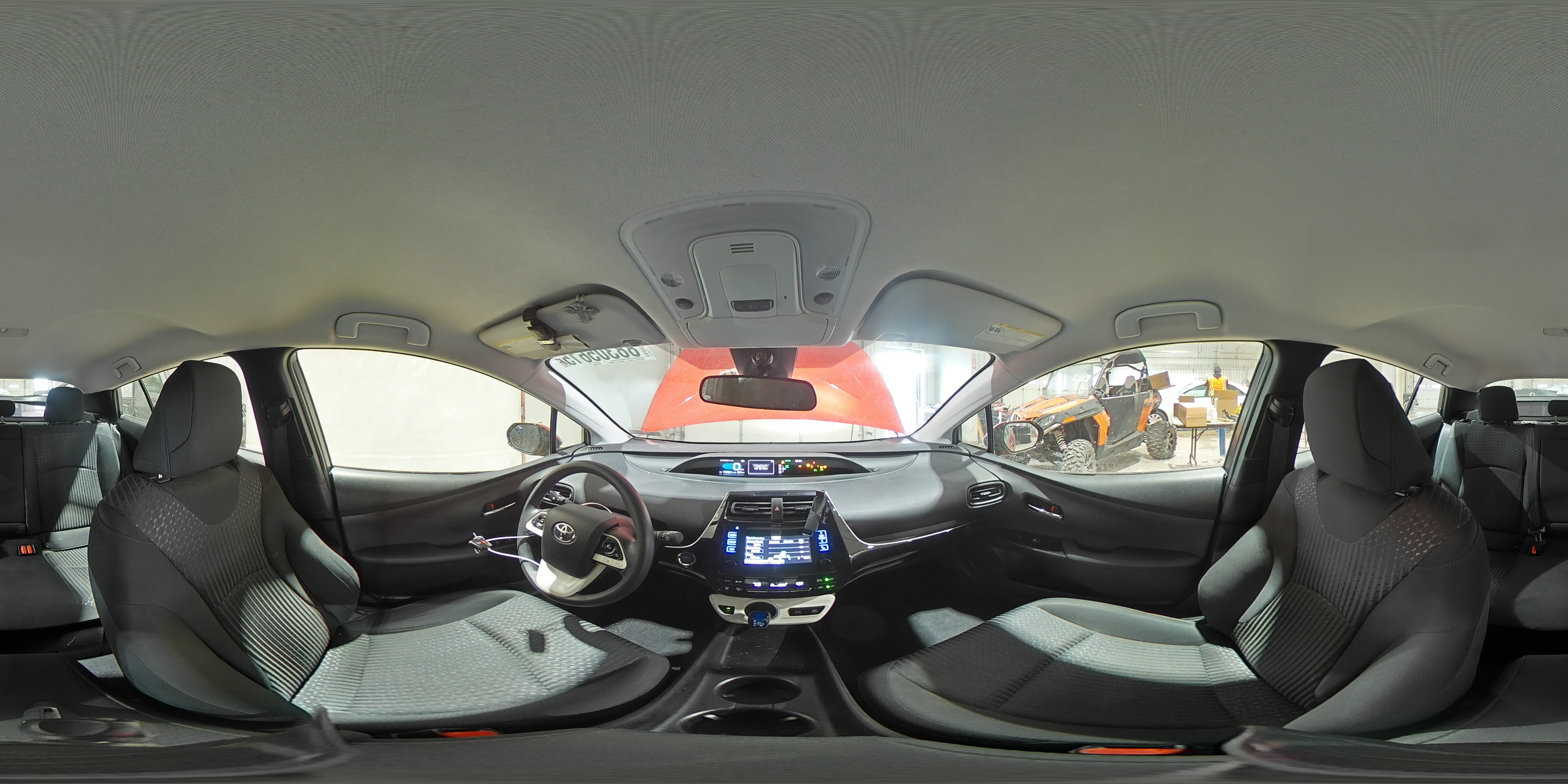 2017 Toyota Prius - Image 14