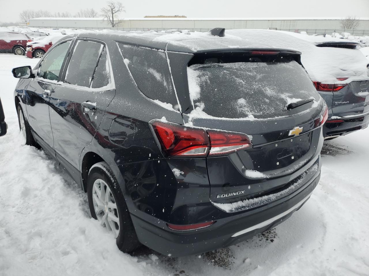 2023 Chevrolet Equinox - Image 2