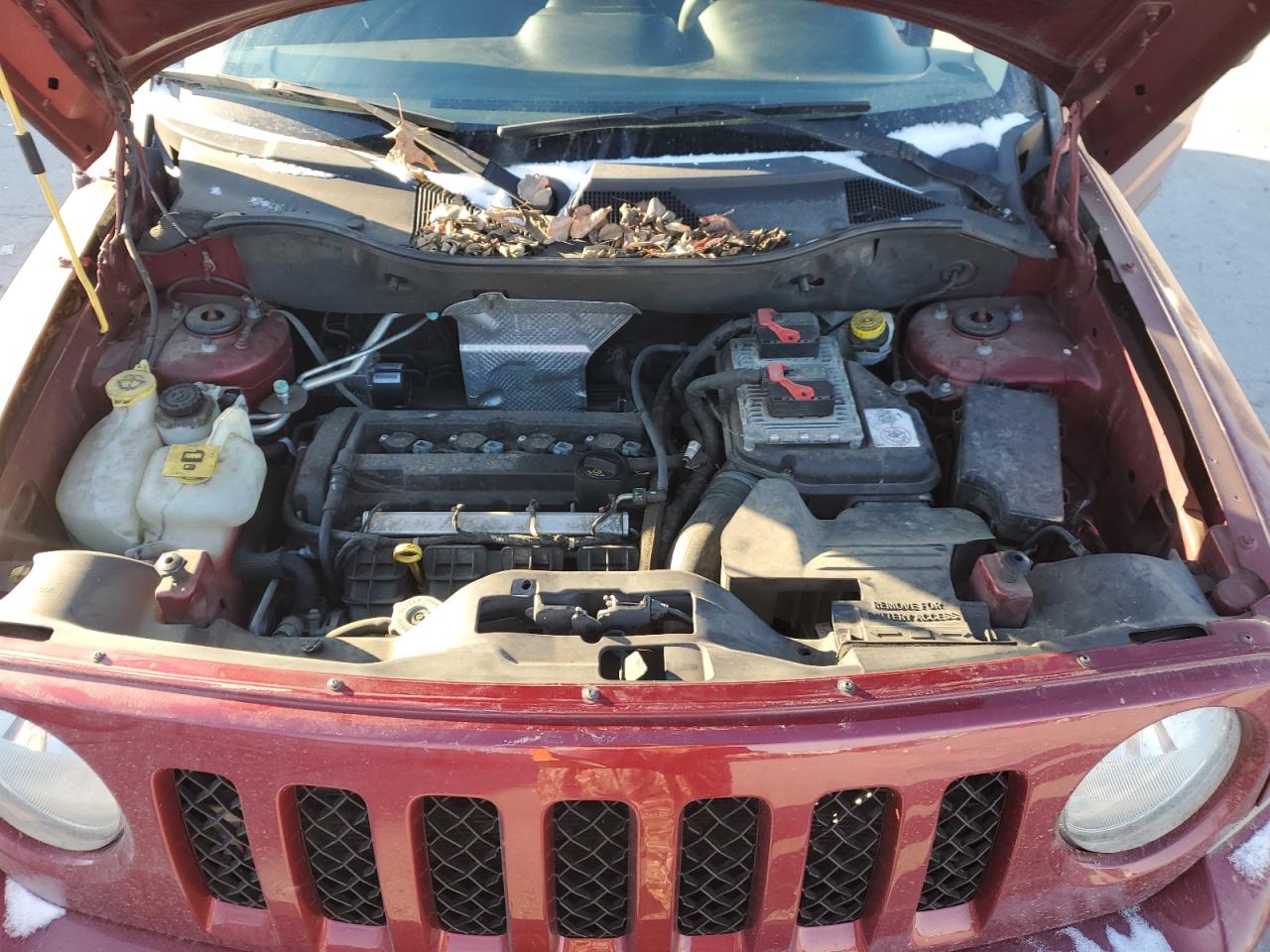 2012 Jeep Liberty (Patriot) - Image 12