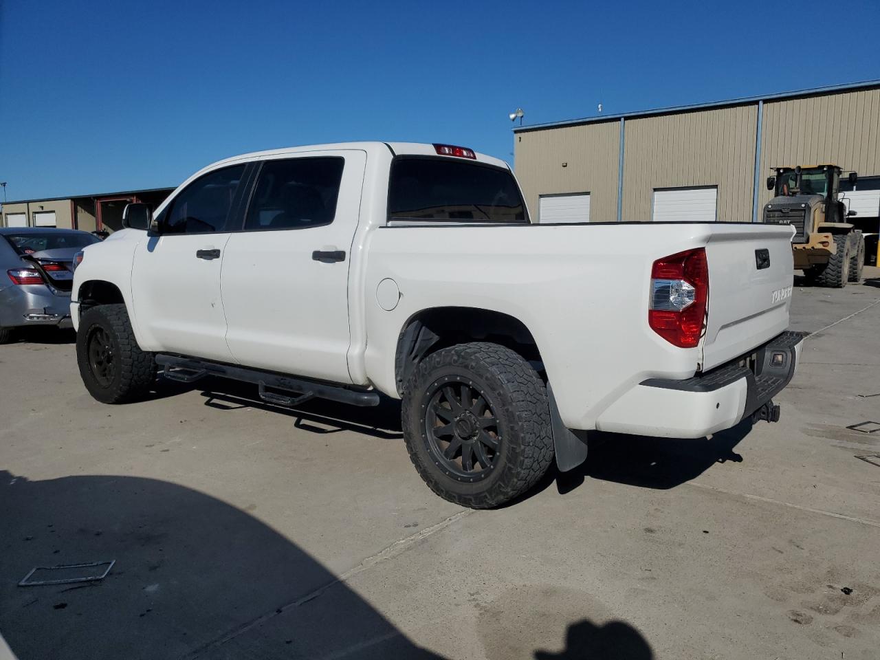 2018 Toyota Tundra - Image 2