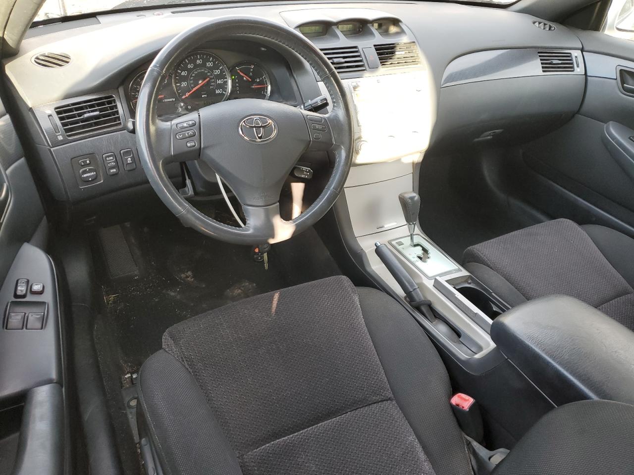 2006 Toyota Camry Solara - Image 8