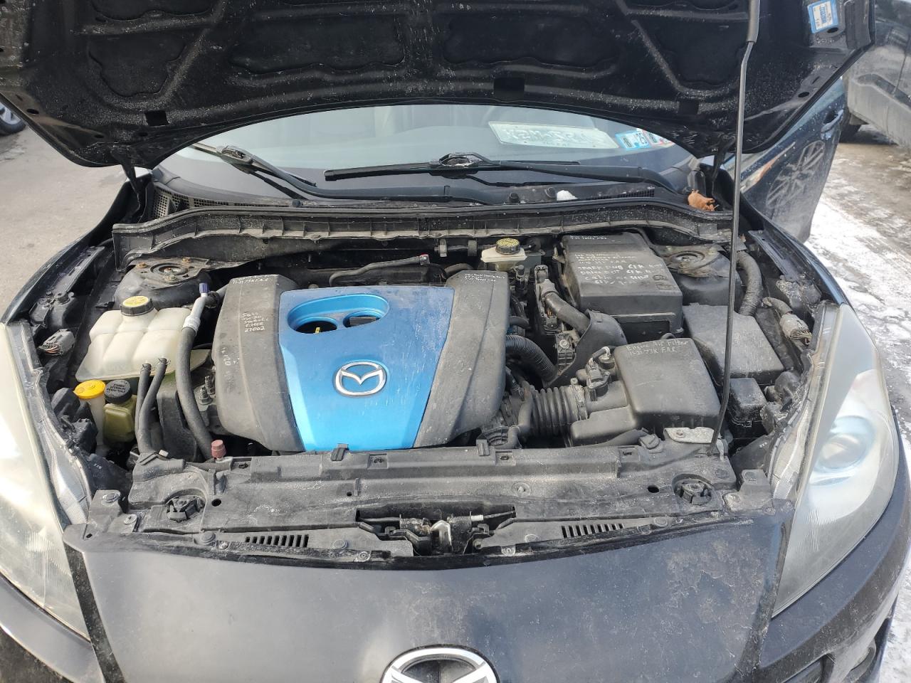 2013 Mazda 3 - Image 12
