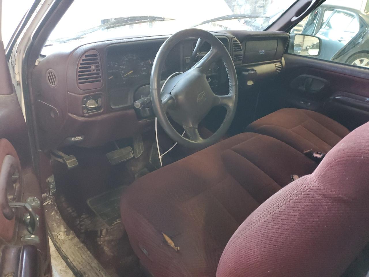 1998 Chevrolet Gmt-400 C1500 VIN: 1GCEC19R6WE120708 Lot: 67854235