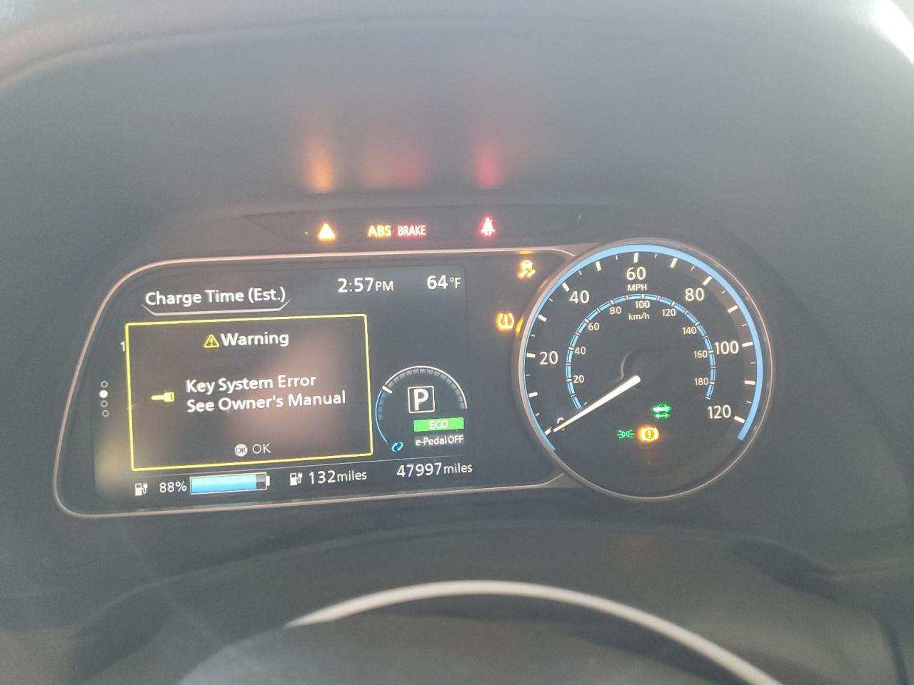 2018 Nissan Leaf - Image 9