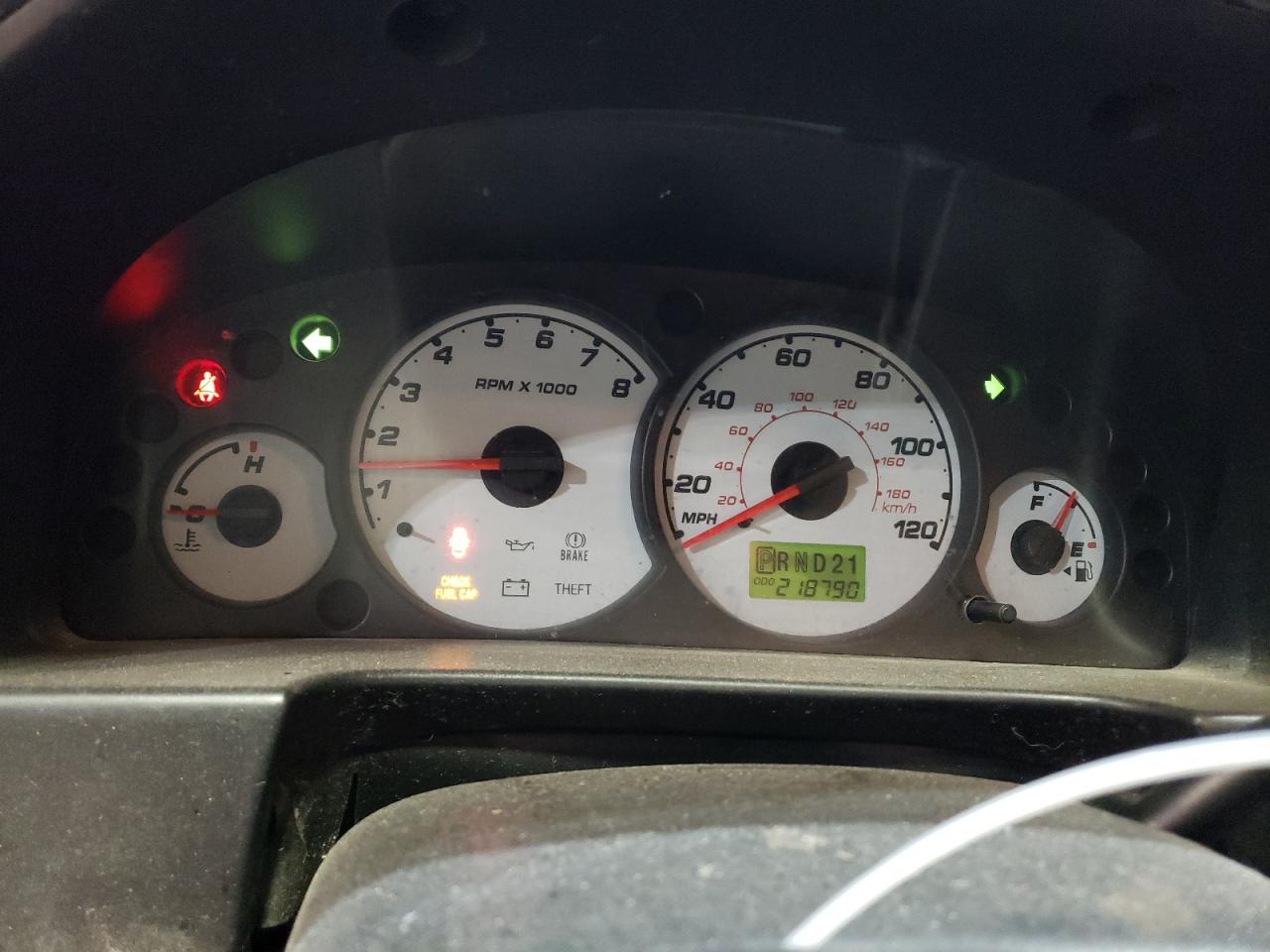 2004 Ford Escape - Image 9